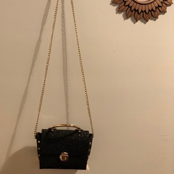 Ready to go out 💃🏽 purse - Picture 5 of 5